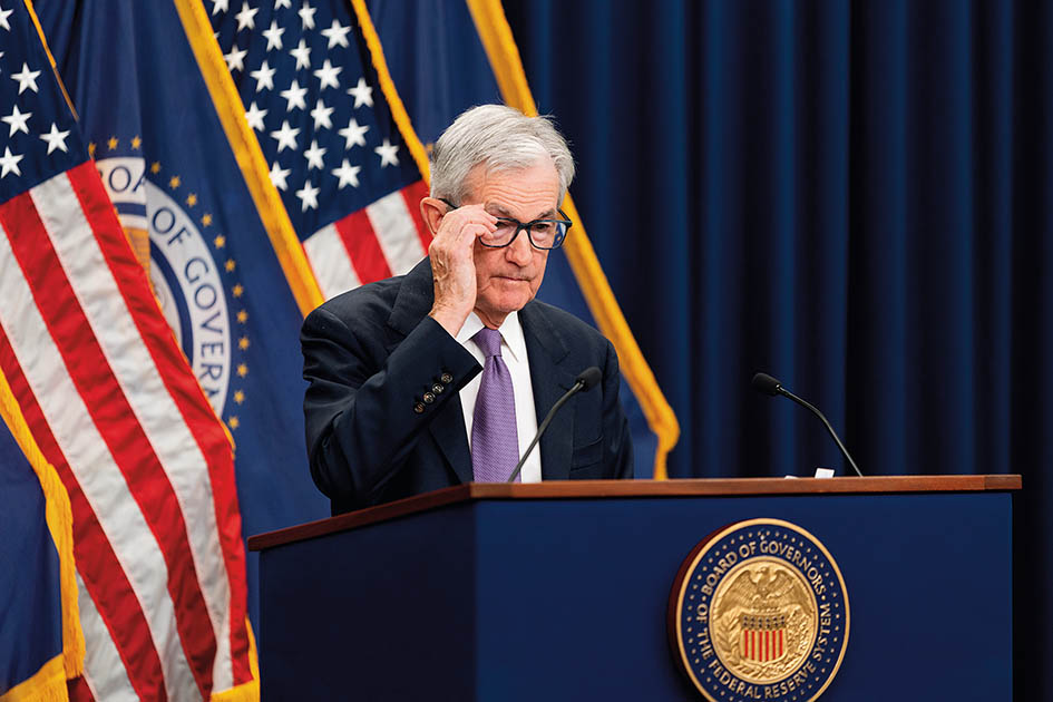 2025年10月29日，美国联邦储备委员会主席鲍威尔在华盛顿出席记者会 胡友松摄/本刊